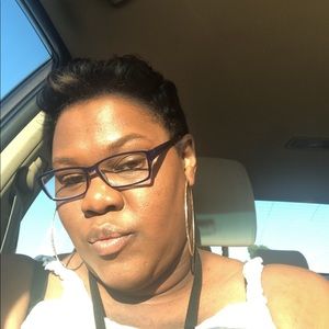 Meet your Posher, Jen